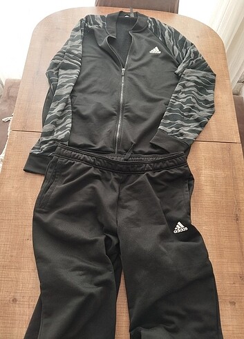 Adidas Marka L Beden Erkek Eşofman takımı