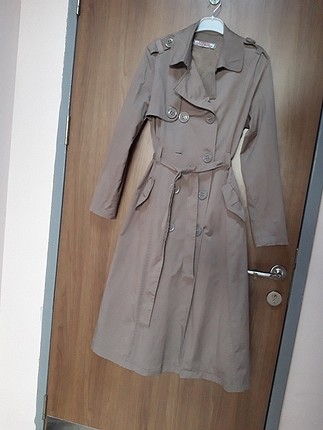 42 Beden trechcoat
