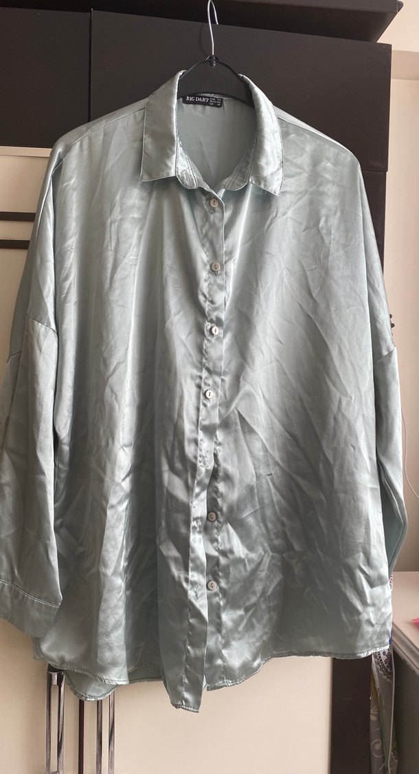 Mint yeşili Düğmeli İpek Görünümlü Kadın Gömlek - Görsel 3