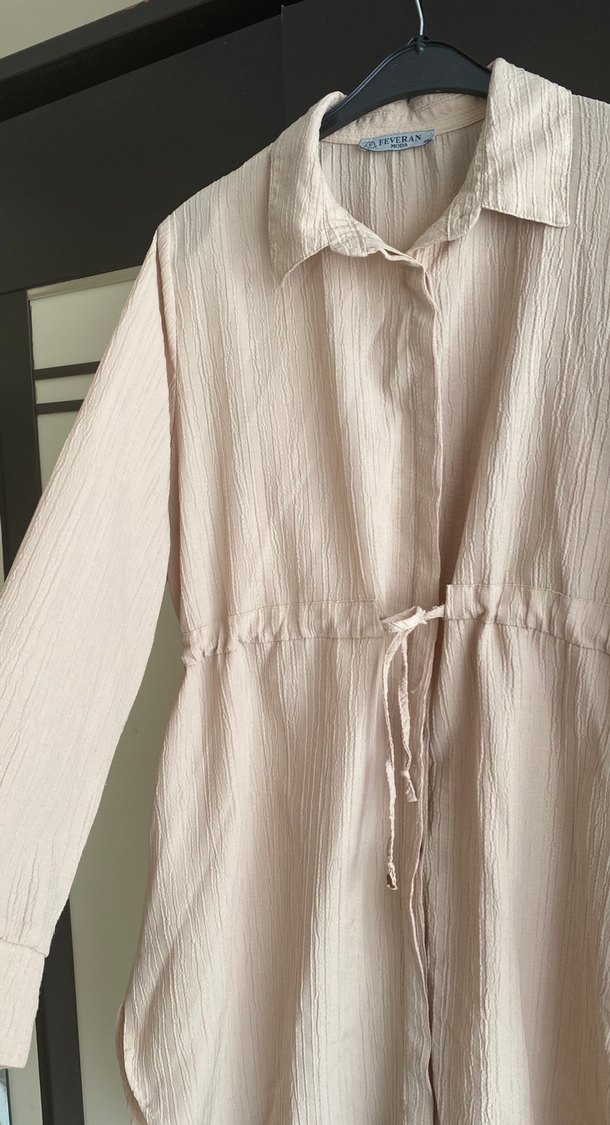 Bej Piliseli gömlek - Görsel 3