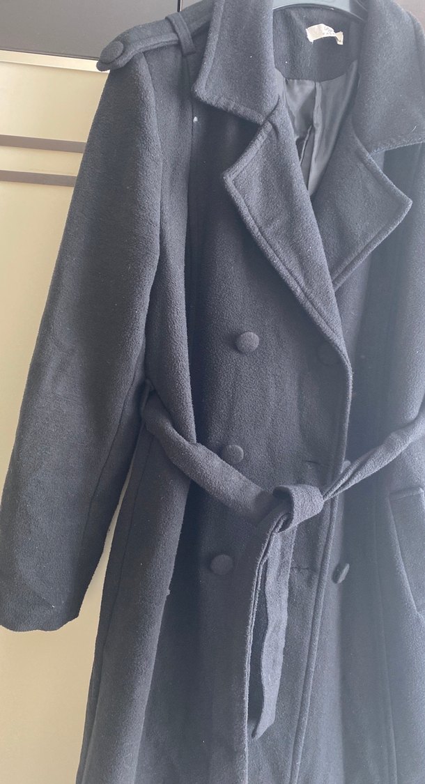 Kuşaklı Siyah Uzun Kaban - Görsel 2