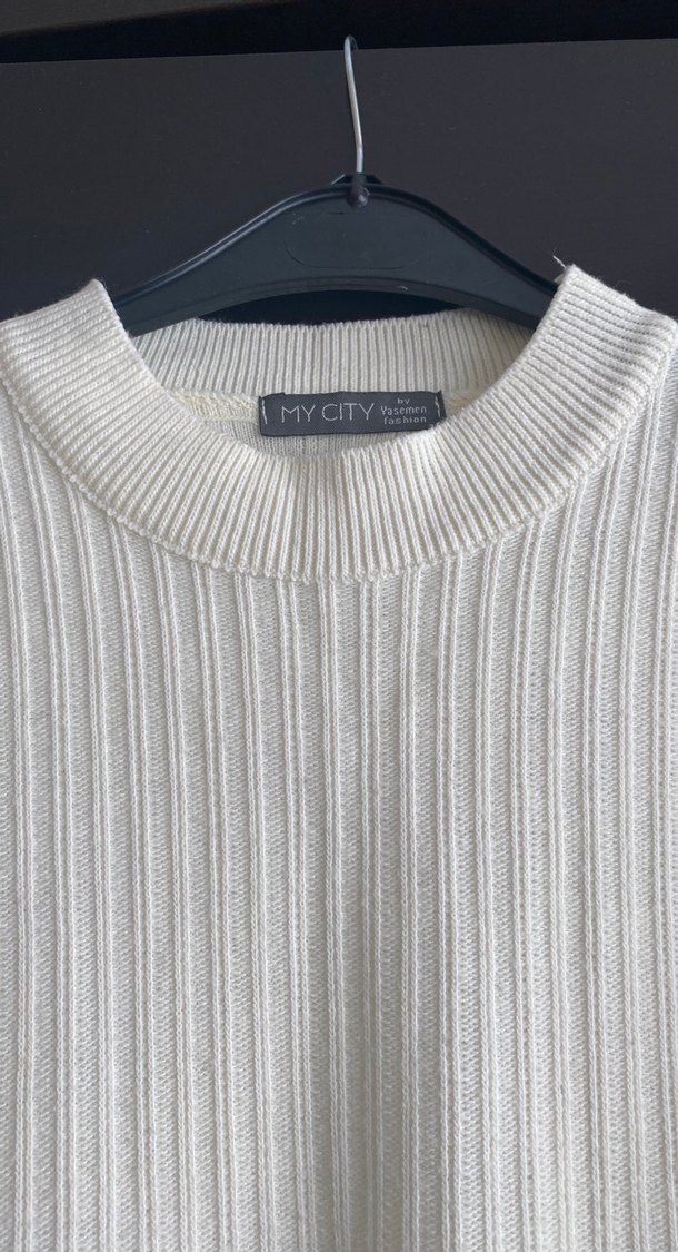 Beyaz Uzun Kollu Örme Kadın Kazak - Görsel 2