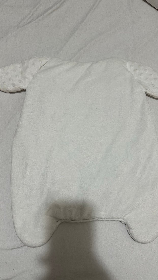 Beyaz Nakışlı Bebek Uyku Yastığı - Görsel 3