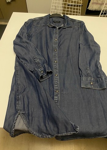 38 Beden Lacivert Düğmeli Denim Midi Gömlek