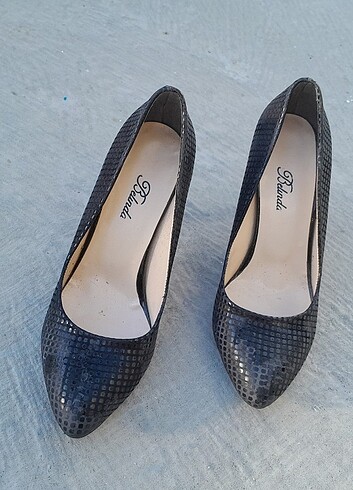 Topuklu ayakkabı - Görsel 5