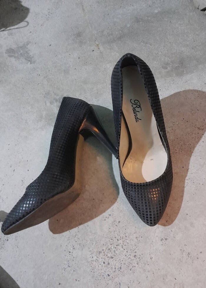 Topuklu ayakkabı - Görsel 2