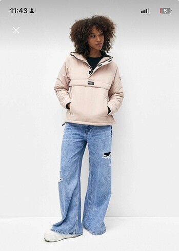 Pull and Bear Mont P&B
