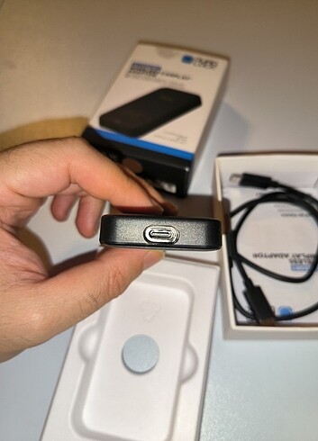 Quad Lock Kablosuz Carplay Çevirici Adaptör