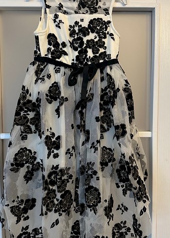 Dantelli Siyah Beyaz Kız Elbisesi - Görsel 4