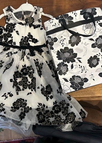 Dantelli Siyah Beyaz Kız Elbisesi - Görsel 10