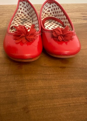 Sorunsuz Kız Çocuk Kırmızı Fırfırlı Babet - Görsel 2