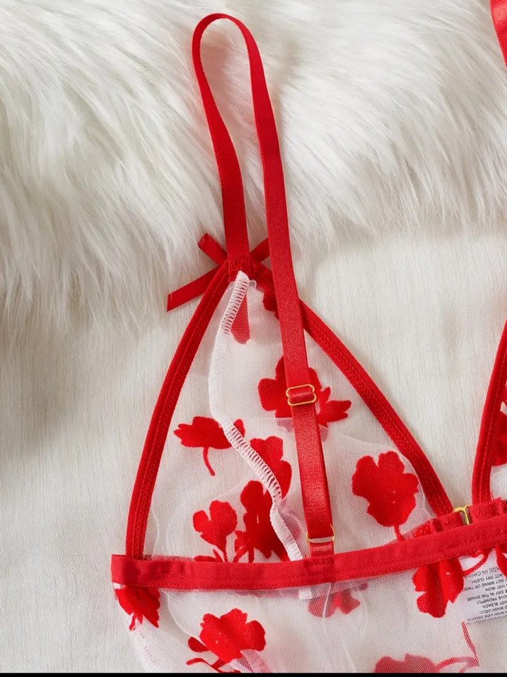 Kırmızı Çiçek Desenli Mini İp Askılı Gecelik - Görsel 3