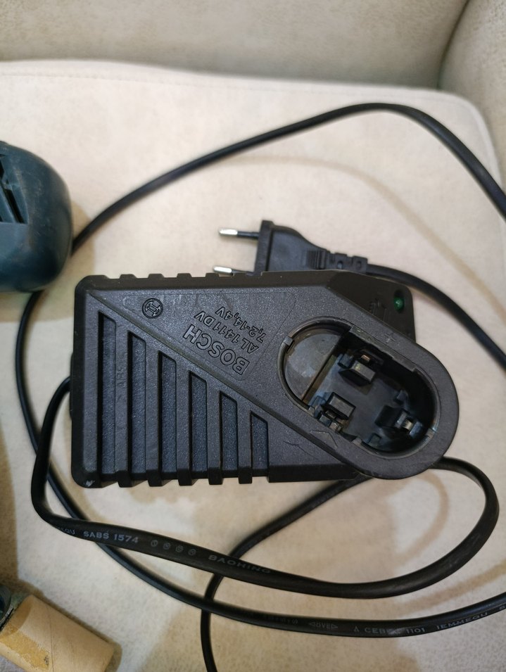 Bosch Şarjlı Matkap Seti ve Bataryalar - Görsel 5