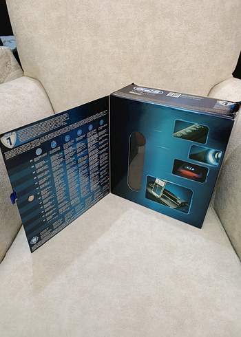 Oral-B Genius 10000N Siyah Şarjlı Diş Fırçası - Görsel 4