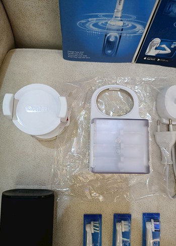 Oral-B Genius 10000N Siyah Şarjlı Diş Fırçası - Görsel 8