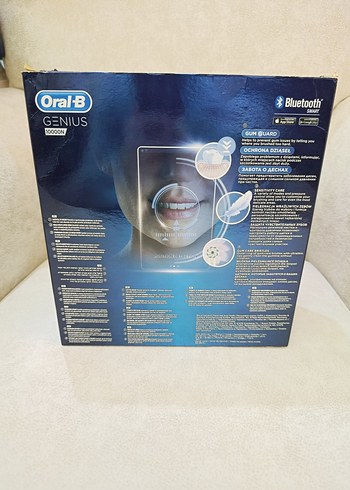 Oral-B Genius 10000N Siyah Şarjlı Diş Fırçası - Görsel 3