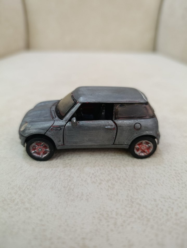 Mini Cooper 2001 Oyuncak Araba - Görsel 2