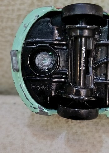 Disney Pixar Cars Metal Fillmore Araba - Görsel 8