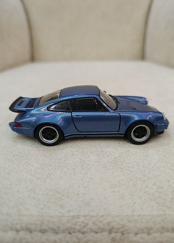 Welly Porsche 911 Turbo Oyuncak Araba - Görsel 4