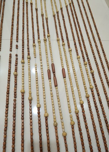 Ahşap boncuklu kapı perdesi - Görsel 3