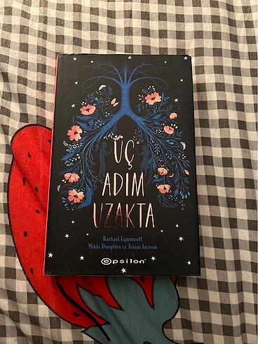 Üç adım uzakta-R.L., M.D.,T. L.