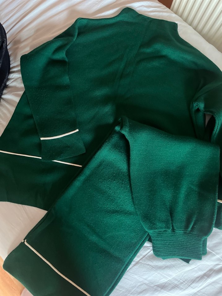 Yeşil Triko Takım - Görsel 2