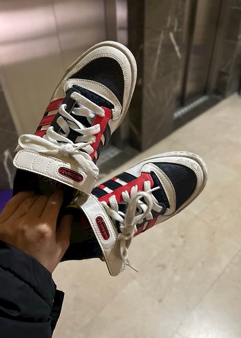 Renkli Adidas Kadın Spor Ayakkabı Velcro Bağcıklı - Görsel 2