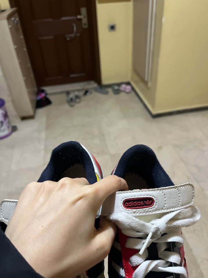 Renkli Adidas Kadın Spor Ayakkabı Velcro Bağcıklı - Görsel 5