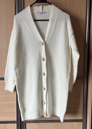 Düğmeli Beyaz Midi Kadın Hırka - Görsel 4