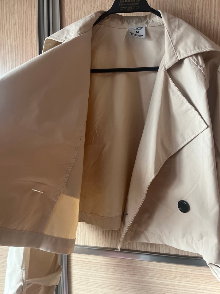 Bej Mini Kadın Trençkot Düğmeli - Görsel 3