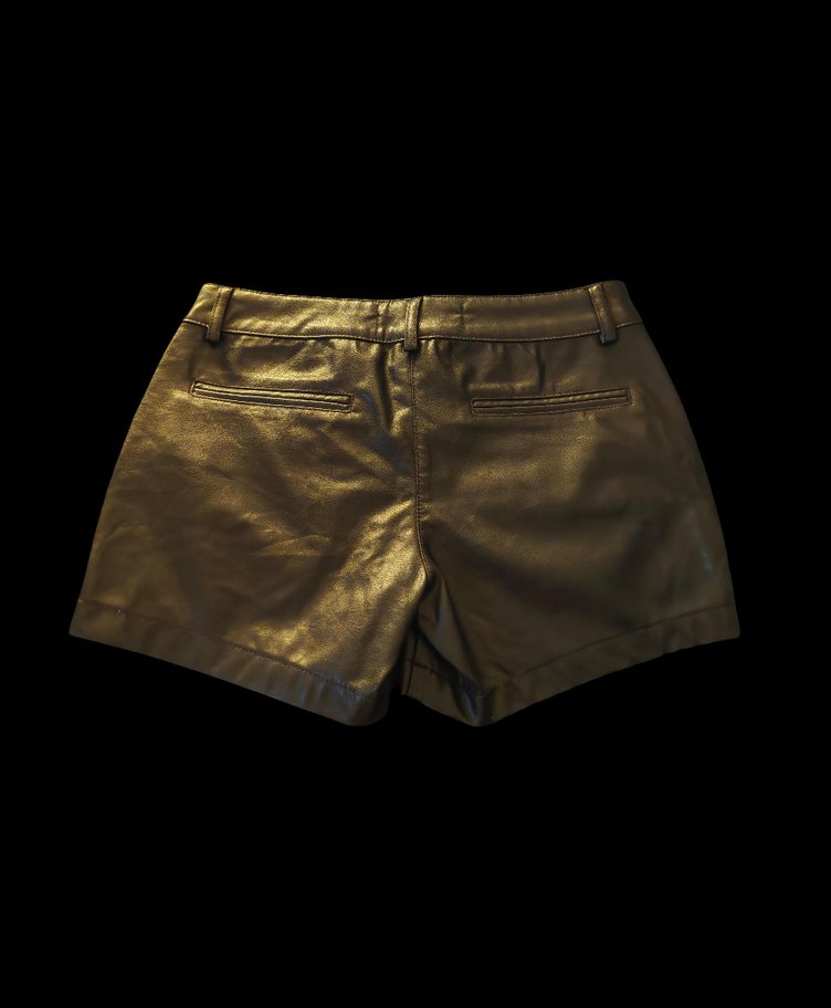 Gotik Spikelı Deri Mini Şort - Görsel 5