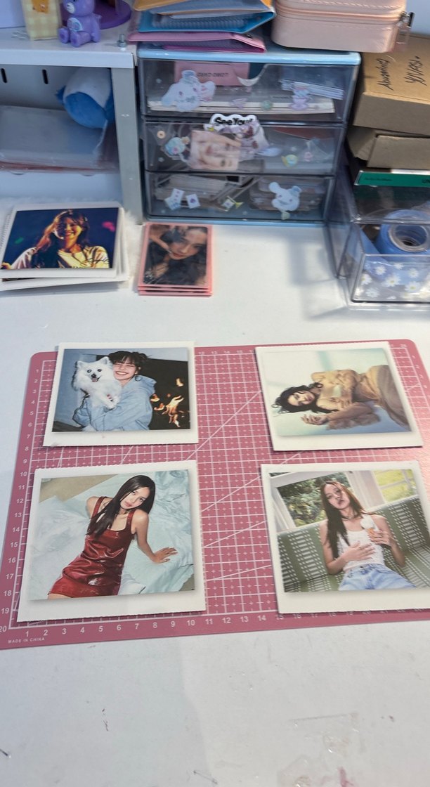 Lisa blackpink polo kart - Görsel 2