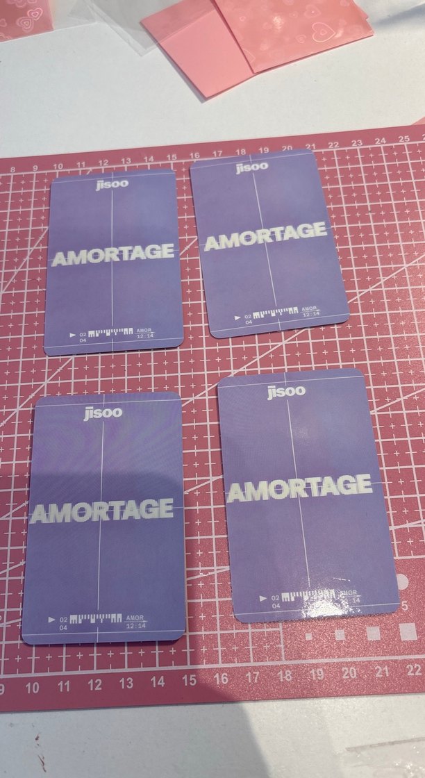 Jisoo amortage fanmade pc - Görsel 2