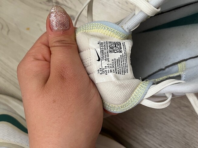 39 Beden Nike Koşu Ayakkabısı
