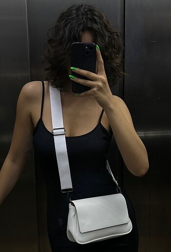Çapraz çanta