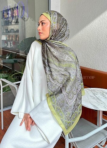 Desenli şal