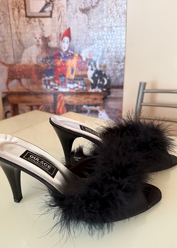 Siyah Tüylü Saten Yüksek Topuklu Kadın Terlik - Görsel 8