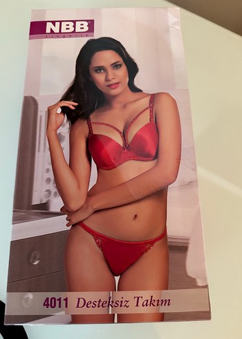 NBB Kırmızı Göğüs Taşlı İp Detaylı Baskılı Sütyen Takımı - Görsel 2