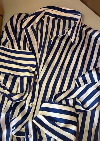 Zara Mavi Çizgili Saten Gömlek - Görsel 2