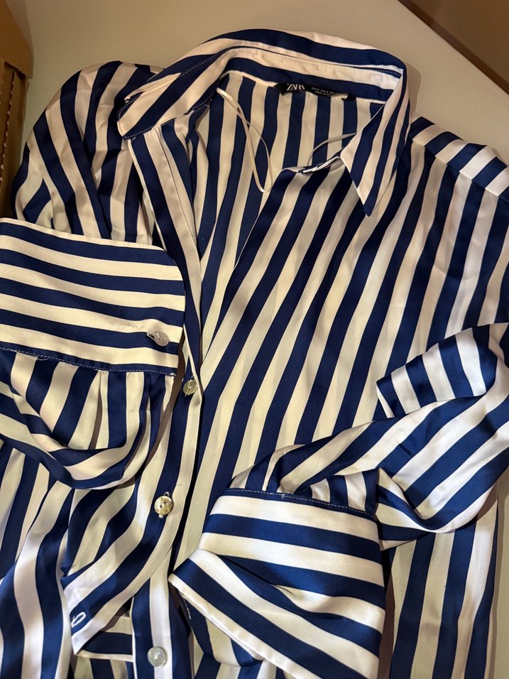 Zara Mavi Çizgili Saten Gömlek - Görsel 2