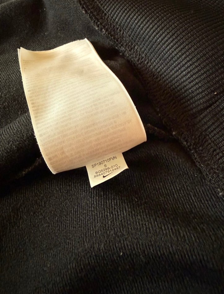 Nike Kadın Siyah Beyaz Fermuarlı Kapüşonlu Eşofman Üstü - Görsel 4