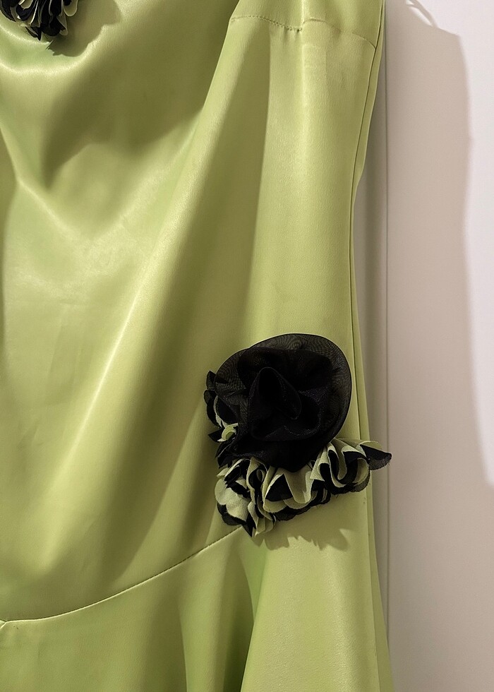 Fıstık Yeşili Elbise - Görsel 2