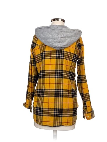 36 Beden H&M Gömlek %70 İndirimli.
