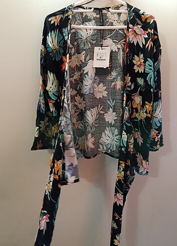 Stradivarius çiçekli kimono gömlek - kimono