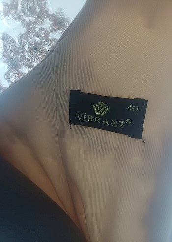 Kapanan abiye magzasının etiketli urunleri SIFIR ÜRÜN - Görsel 4