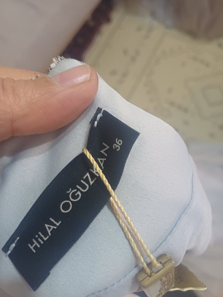 Kapanan abiye magzasının etiketli urunleri SIFIR ÜRÜN - Görsel 4