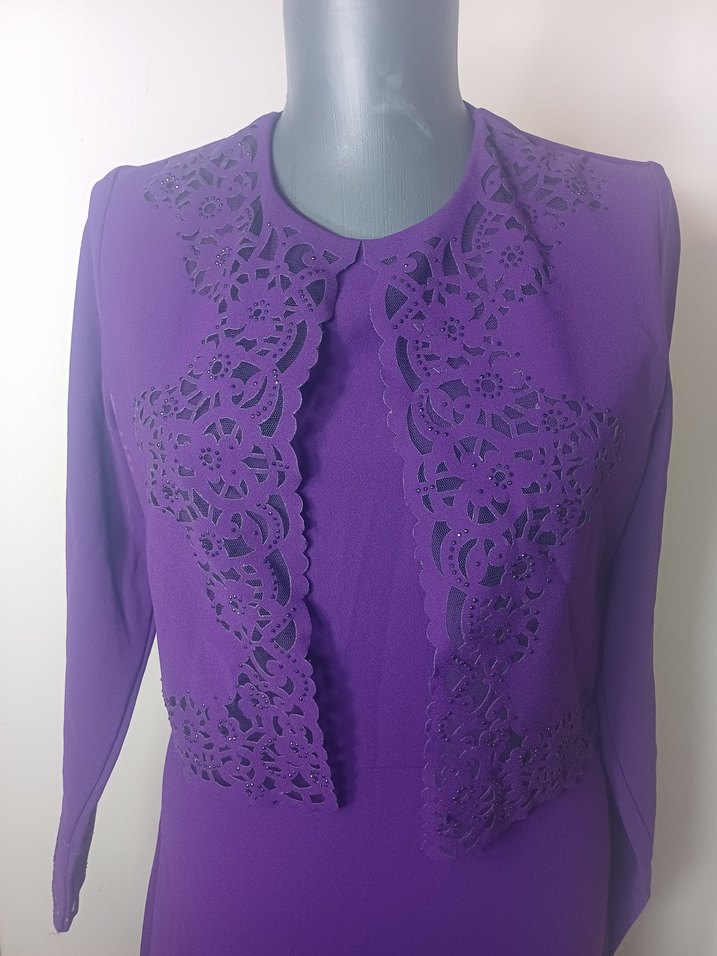 Kapanan abiye magzasının etiketli urunleri SIFIR ÜRÜN - Görsel 2