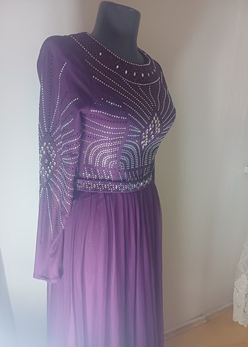 Kapanan abiye magzasının etiketli urunleri SIFIR ÜRÜN - Görsel 2