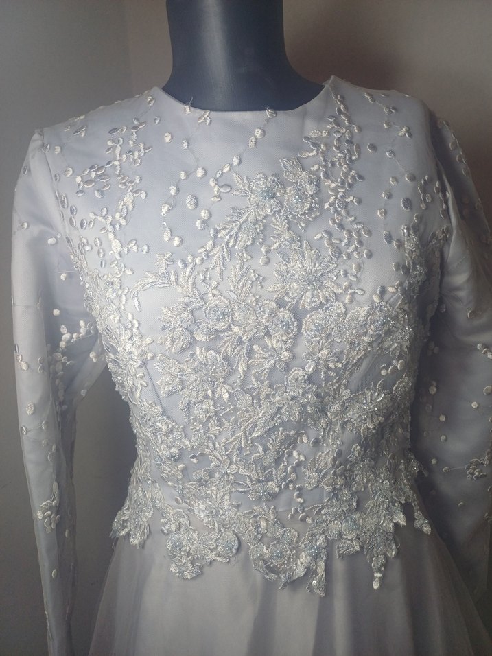 Kapanan abiye magzasının etiketli urunleri SIFIR ÜRÜN - Görsel 4