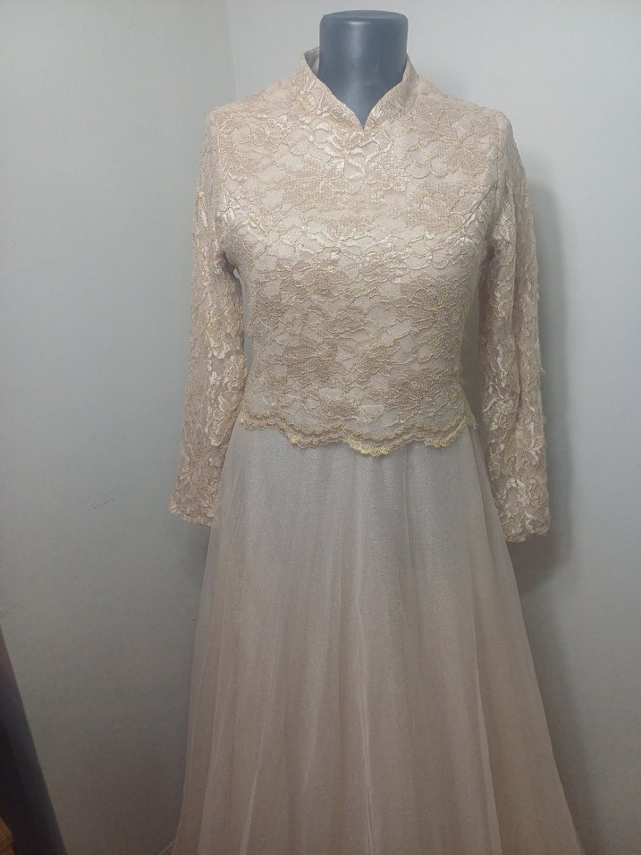 Kapanan abiye magzasının etiketli urunleri SIFIR ÜRÜN - Görsel 2